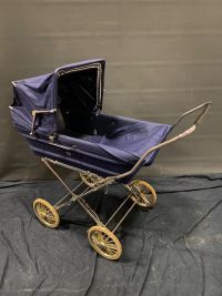 Prams, Pushchairs &amp; Cots